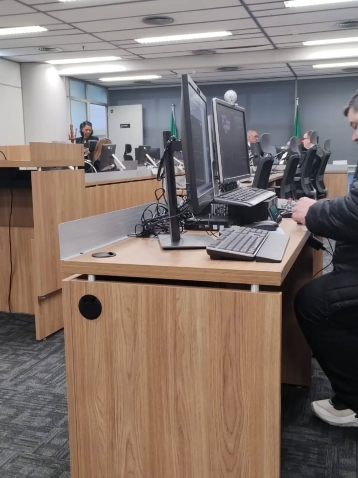 Tarde de sessão de julgamento da 6a.Câmara Cível do Tribunal Justiça do Estado do Rio Grande do Sul.
Obtivemos importante decisão favorável unânime em caso de grande relevância envolvendo cobertura de plano de saúde.